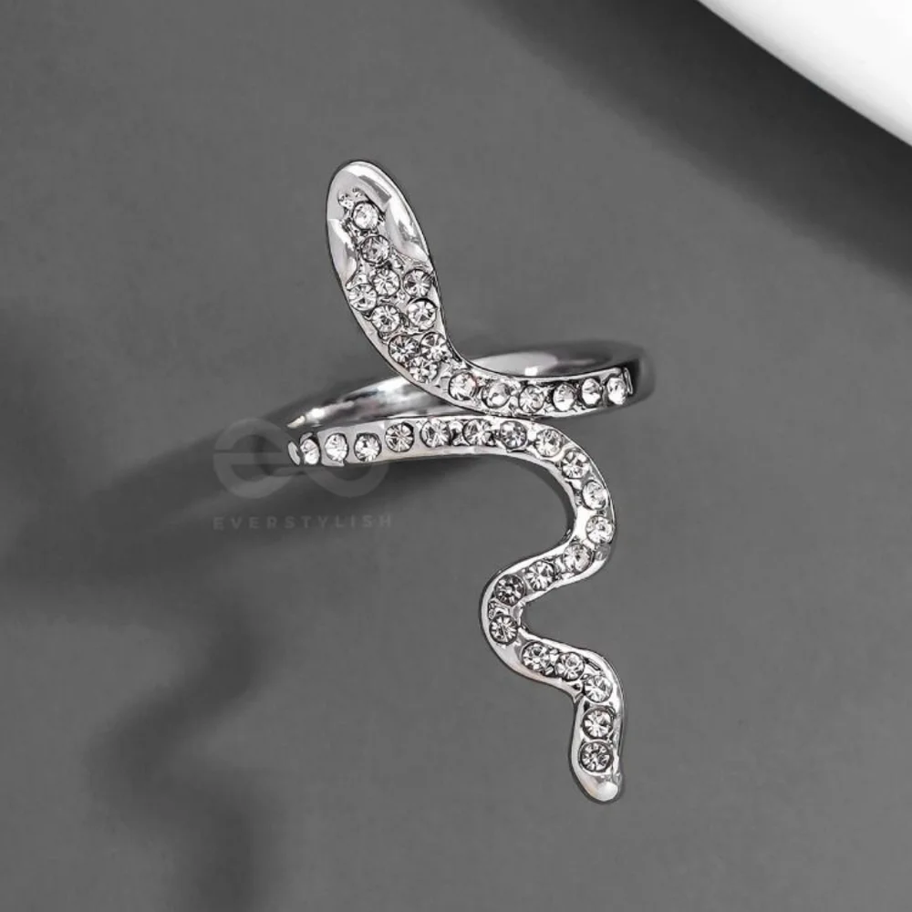 NWT Silver Rhinestone Snake Ring